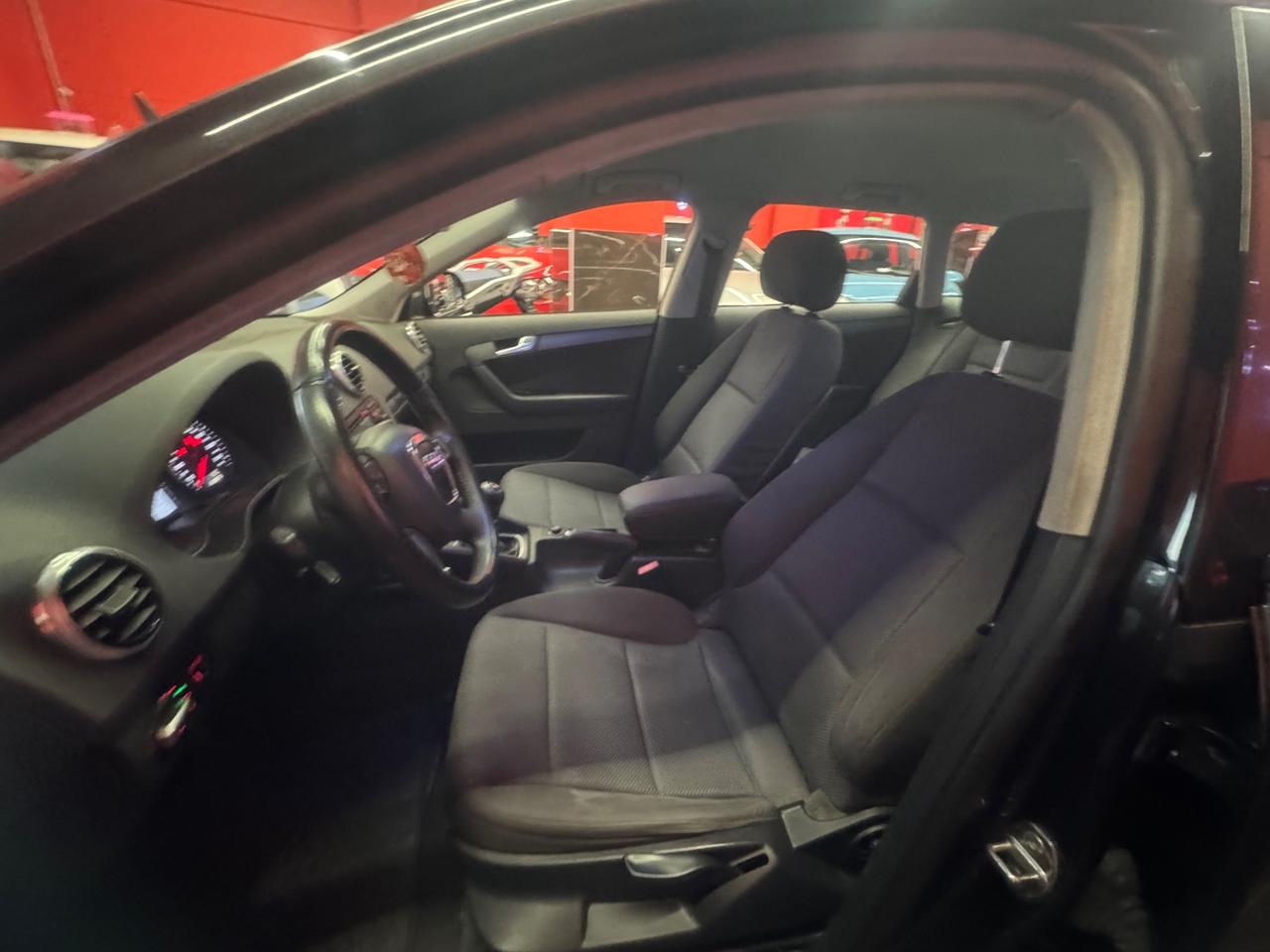 Audi A3 SPB 1.6 TDI 105 CV CR Ambition