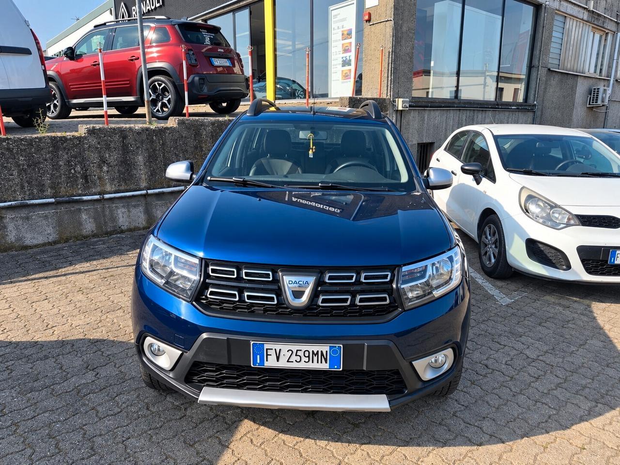 DACIA SANDERO IN ARRIVO