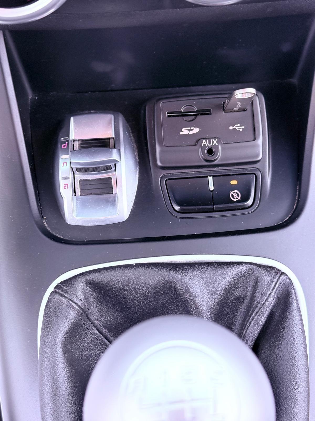 Alfa Romeo Giulietta 1.6 JTDm-2 105 CV Ok neopatentati