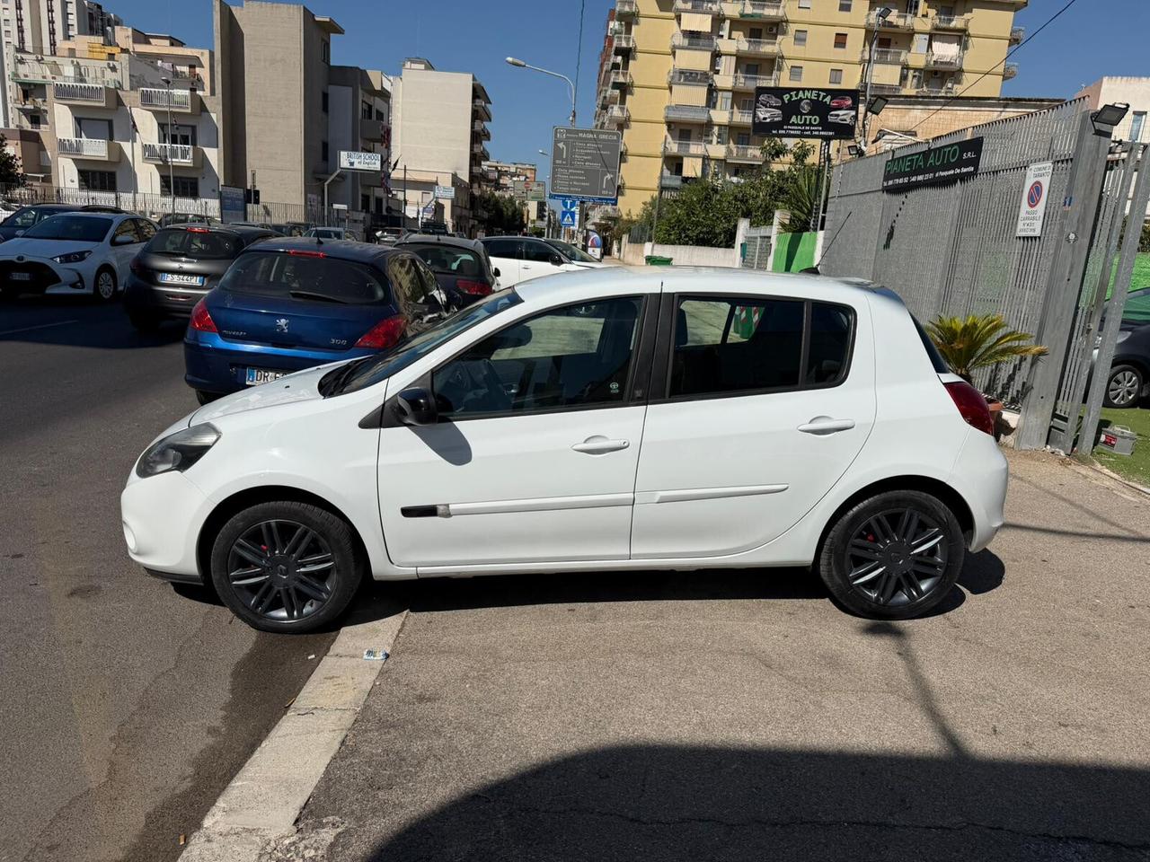 Renault Clio 1.2 16V 5 porte Dynamique