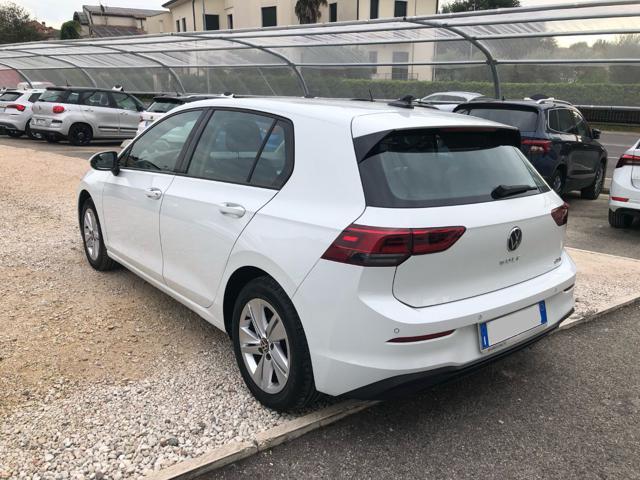VOLKSWAGEN Golf 1.0 eTSI EVO DSG Life OK NEOPATENTATI