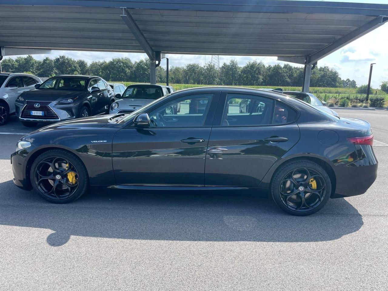 Alfa Romeo Giulia 2.2 Turbodiesel 210 CV AT8 AWD Q4 Veloce Ti