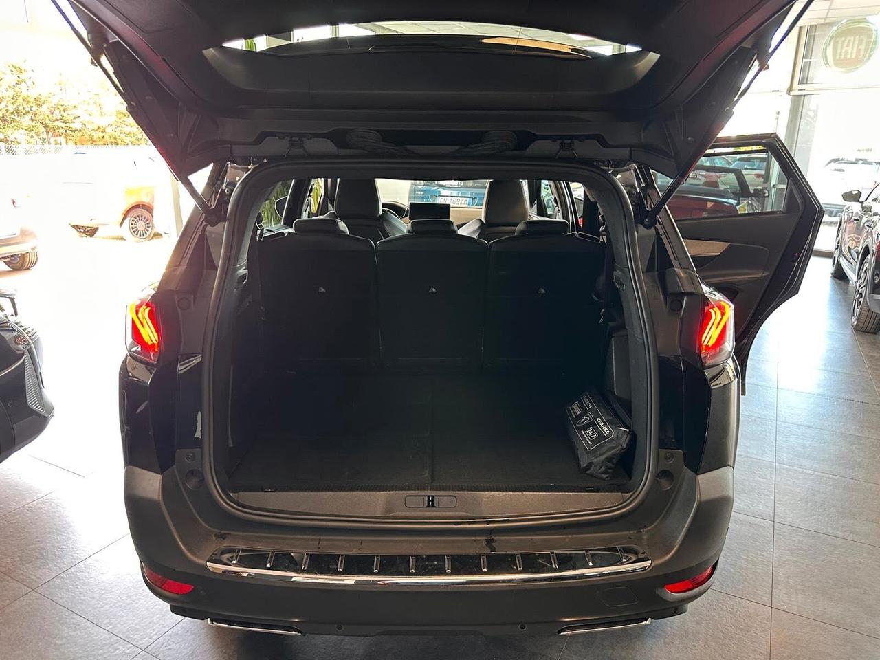 Peugeot 5008 BlueHDi 130 S&S EAT8 GT
