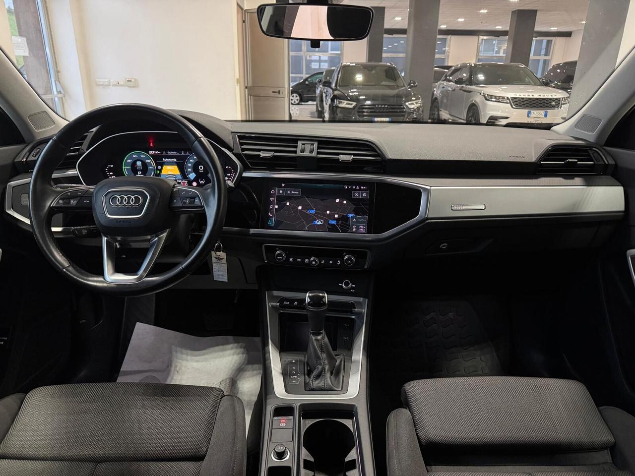 Audi Q3 SPB 45 TFSI e S tronic line