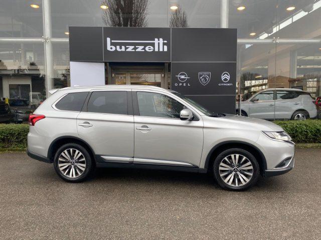 MITSUBISHI Outlander 2.0 4WD GPL Bi-fuel CVT Instyle SDA 7 posti