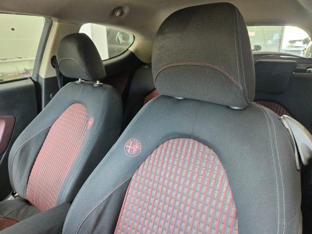 ALFA ROMEO MiTo 1.4 T 155 CV GPL Distinctive Sport Pack