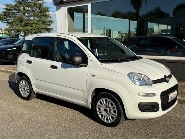 FIAT Panda 1.2 Easy NEOPATENTATI - CLIMA - RADIO - CD