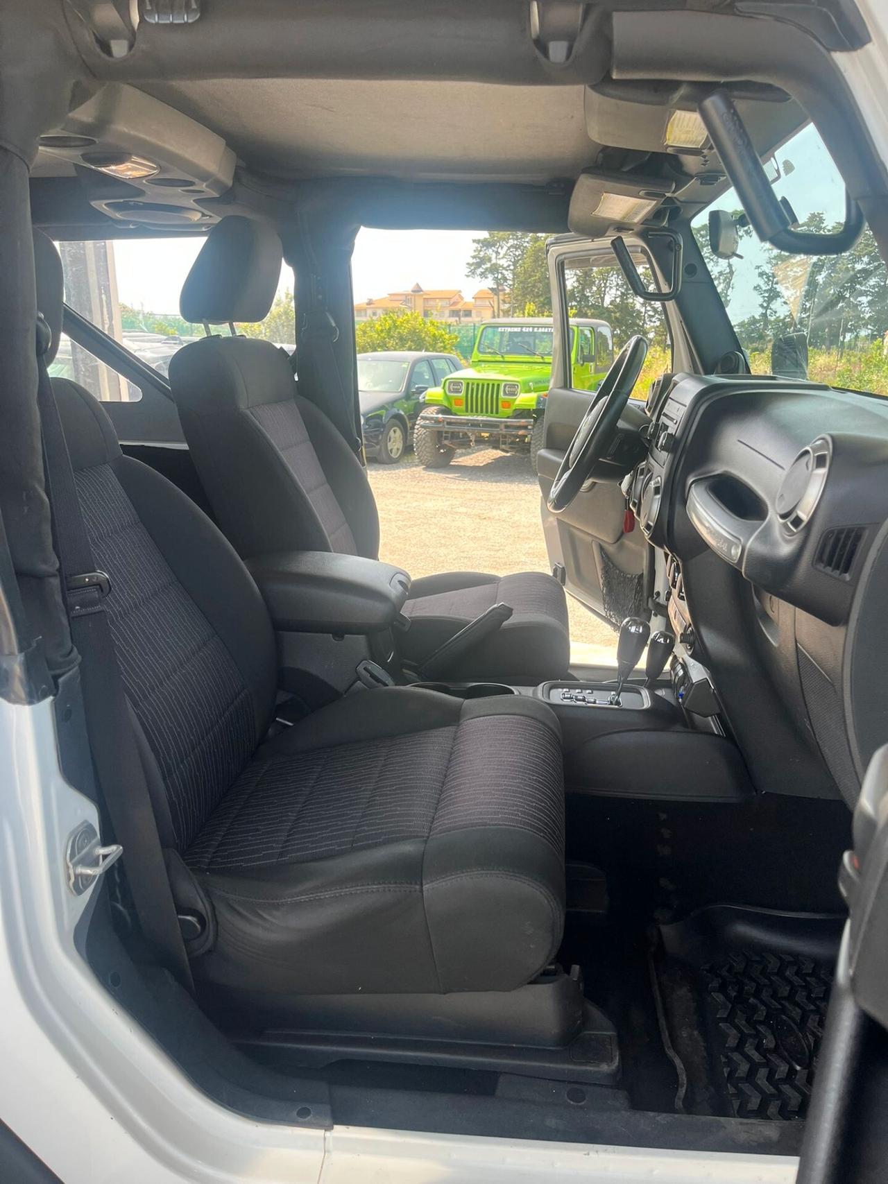 Jeep Wrangler 2.8 CRD DPF Rubicon Auto