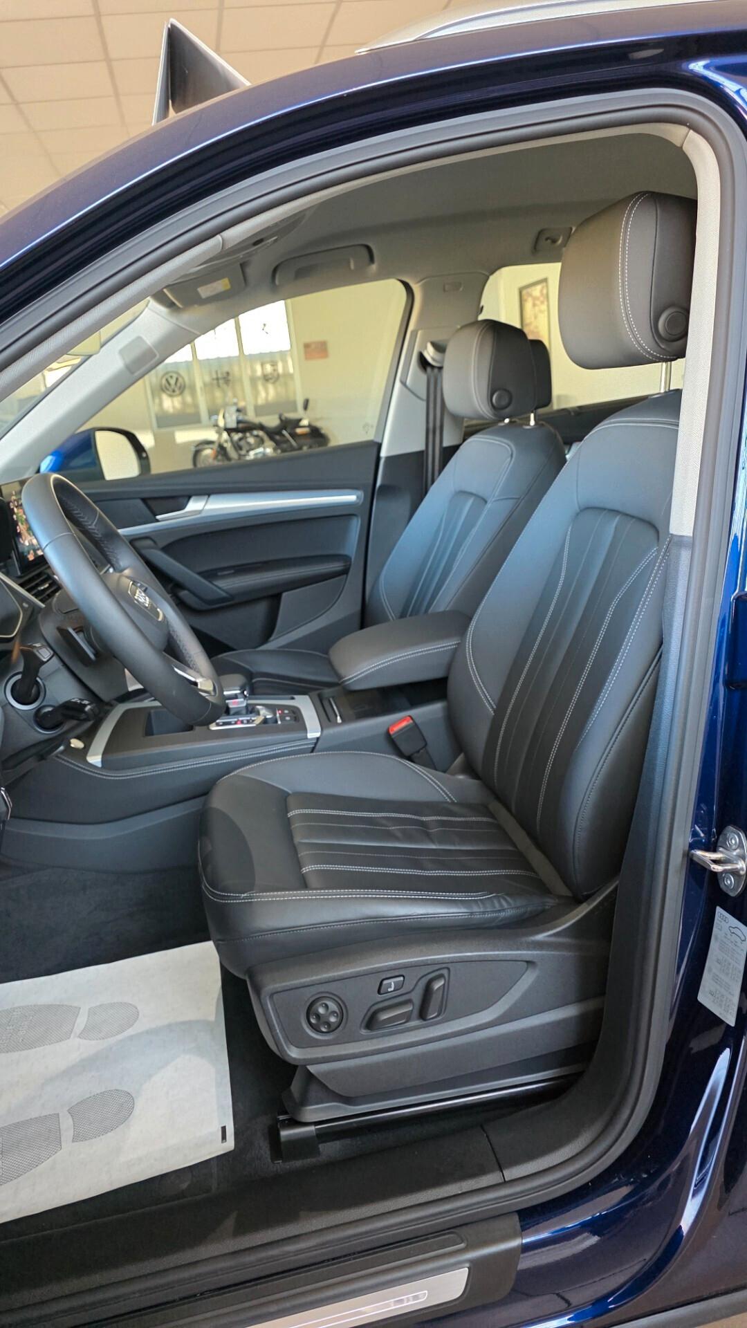 Audi Q5 50 TFSI e quattro S tronic Business