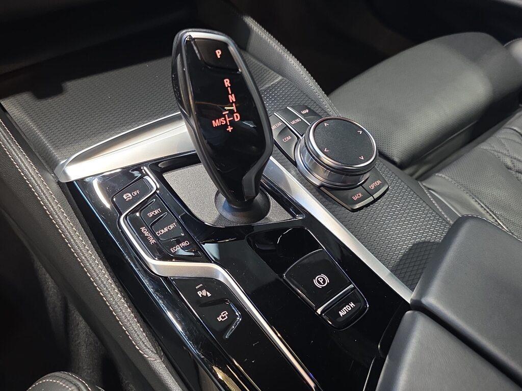 BMW Serie 5 M Berlina 550 i Mild Hybrid 48V xDrive Steptronic