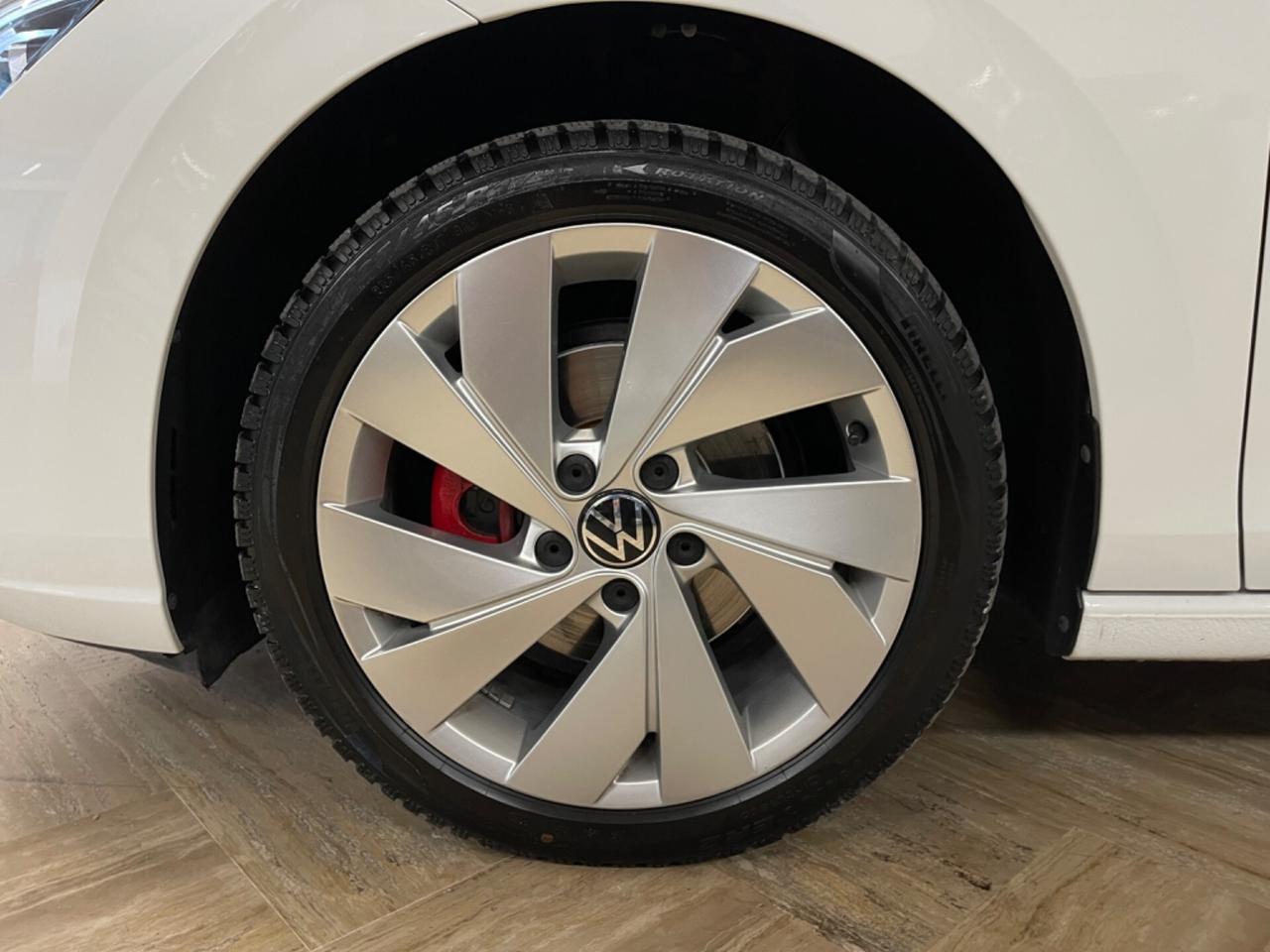 VOLKSWAGEN GOLF VIII 2.0 TDI 150CV DSG 2022