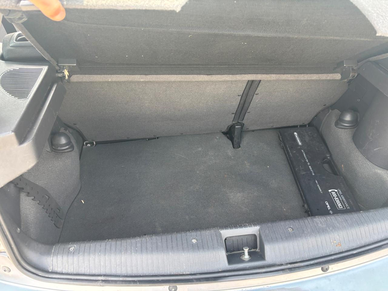 Opel Corsa 1.3 16V CDTI 5 porte Cosmo-2004