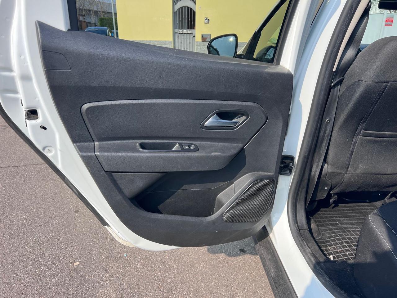 Dacia Duster 1.0 TCe 100CV #9700