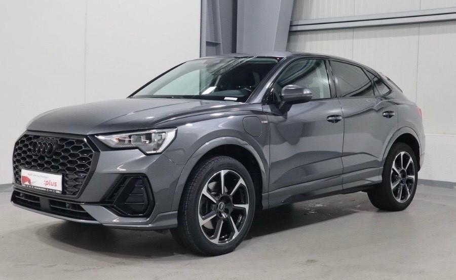 Audi Q3 45 TFSI Sportback S tronic S LINE esterno