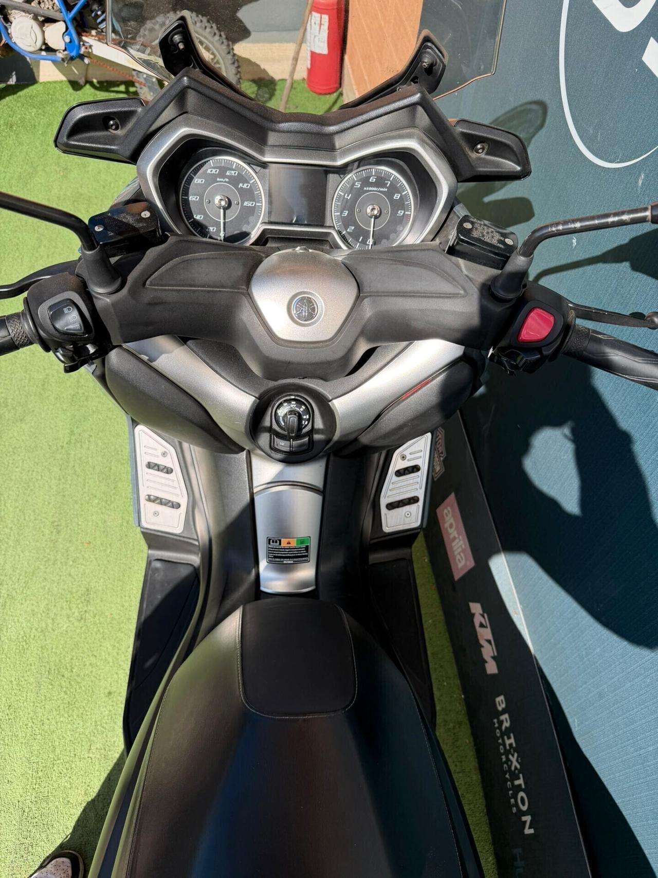 Yamaha X-Max 300 ABS GARANZIA PERMUTE FINANZIMENTO