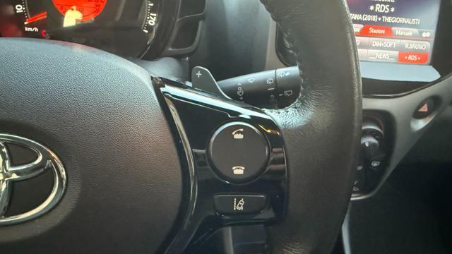 TOYOTA Aygo CONNECT 1.0 VVT-i 72CV 5P.X-PLAY MMT*24M.G.*R.CAM*