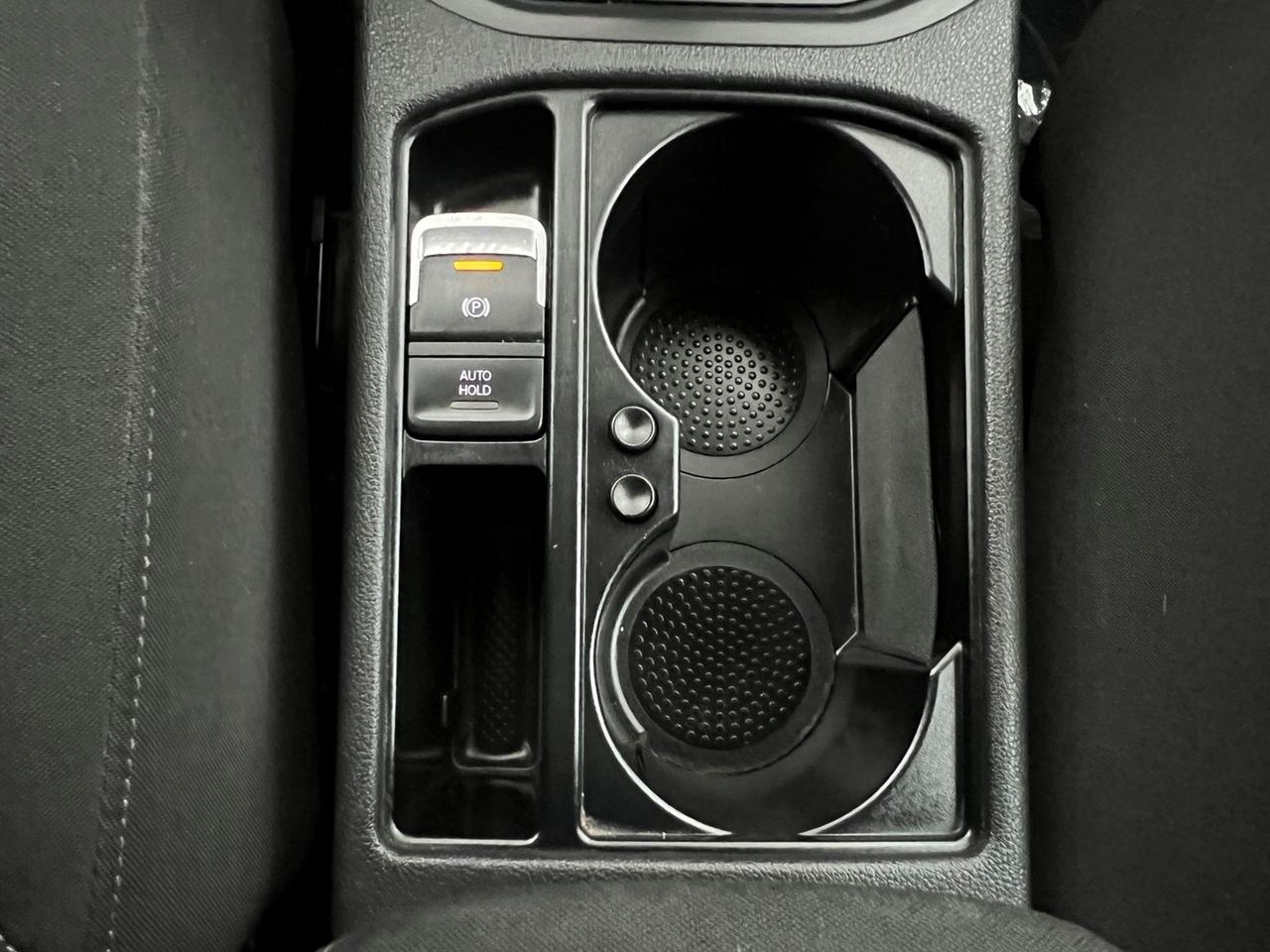 VOLKSWAGEN Touran III 2015 Touran 2.0 tdi Business 122cv