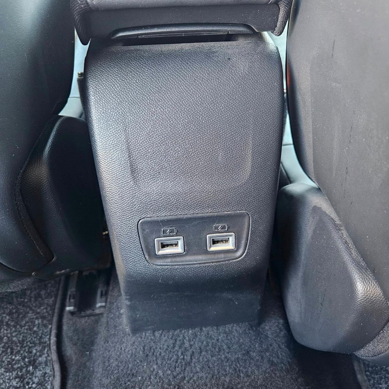 Peugeot 2008 BlueHDi 130cv EAT8 Allure 2021