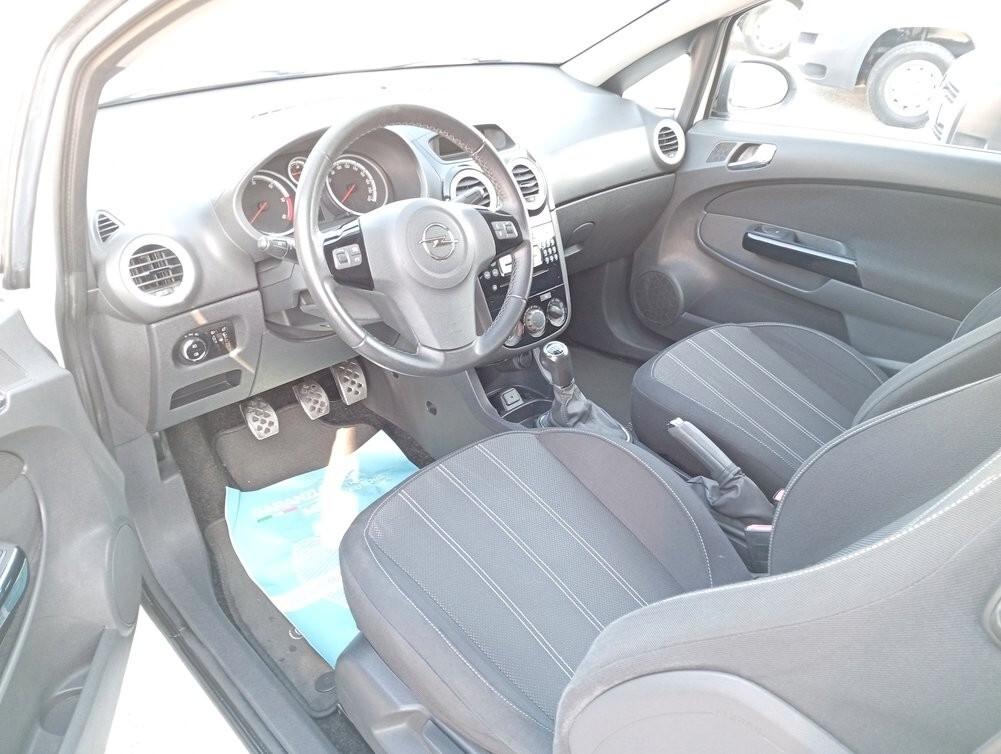 Opel Corsa 1.3 CDTI 95CV F.AP. 3 porte b-color