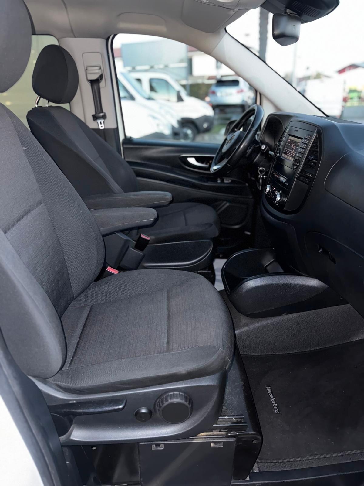 Mercedes Benz 116 CDI AUTOMATICO 6 POSTI AUTOCARRO MIXTO COMPACT