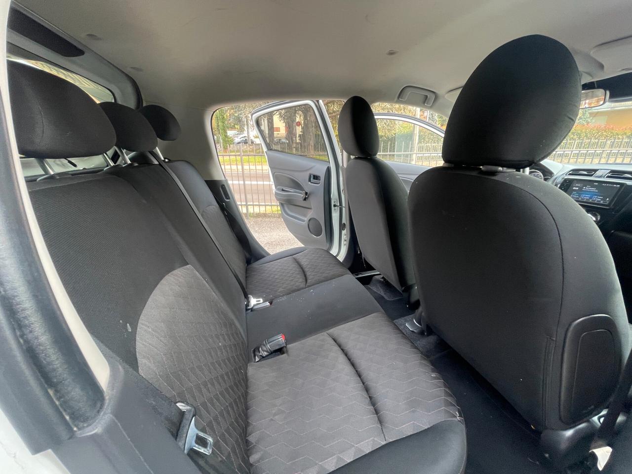 Mitsubishi Space Star 1.2 Invite Radio