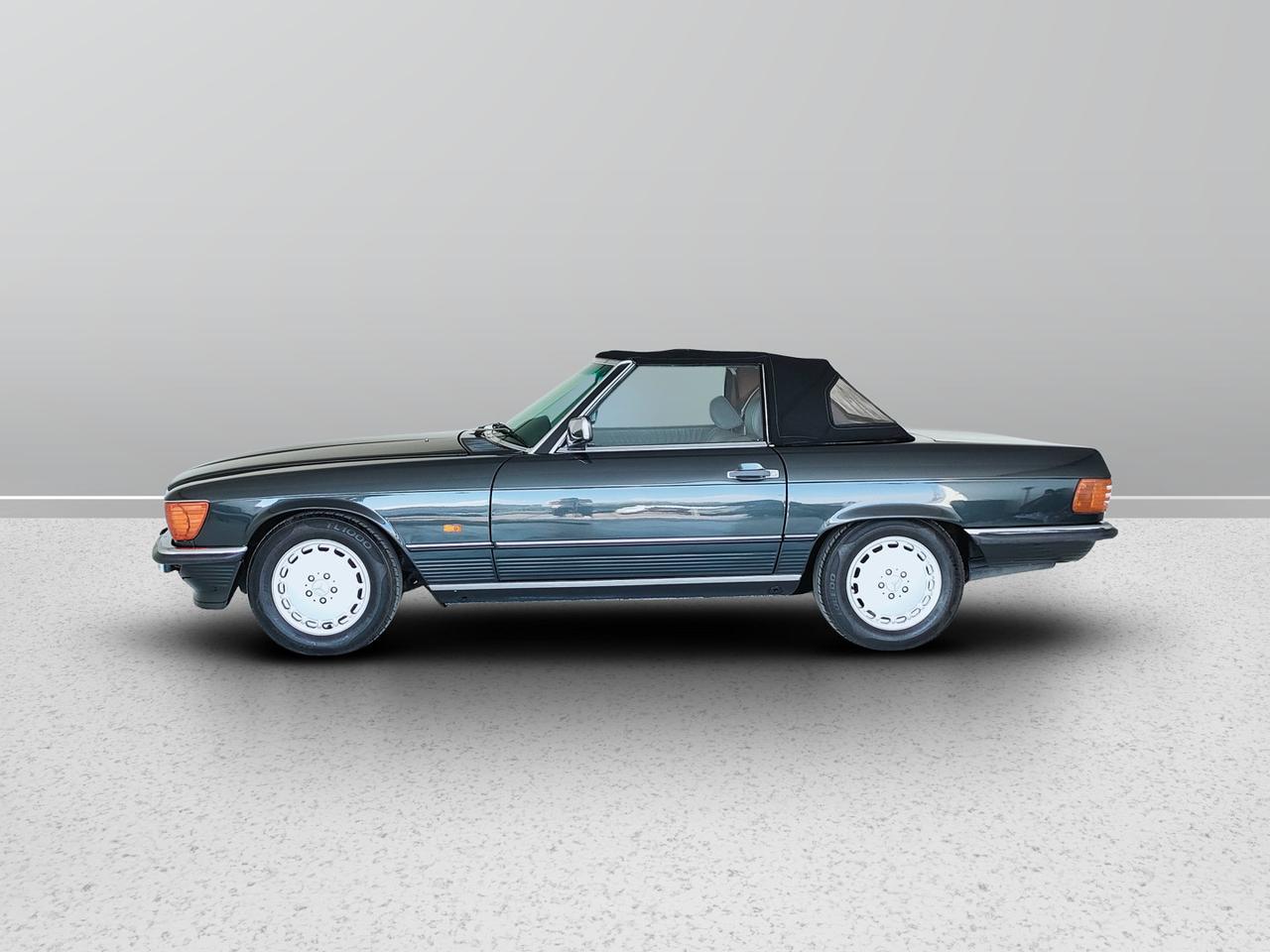 Mercedes-Benz SL Roadster - R107 - SL 300