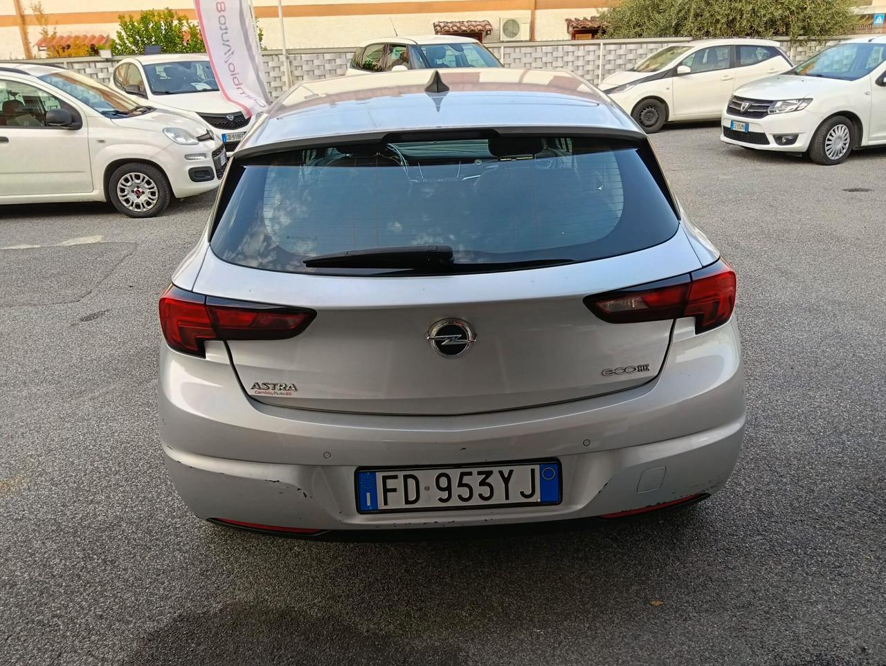Opel Astra 1.0 Turbo ecoFLEX Start&Stop 5 porte Innovation