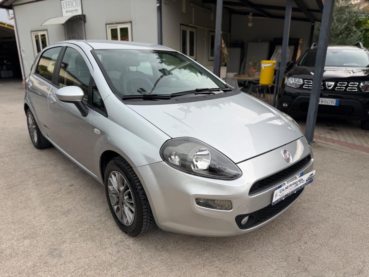 Fiat Punto 1.3 MJT 75 CV 5 porte Km Certificati