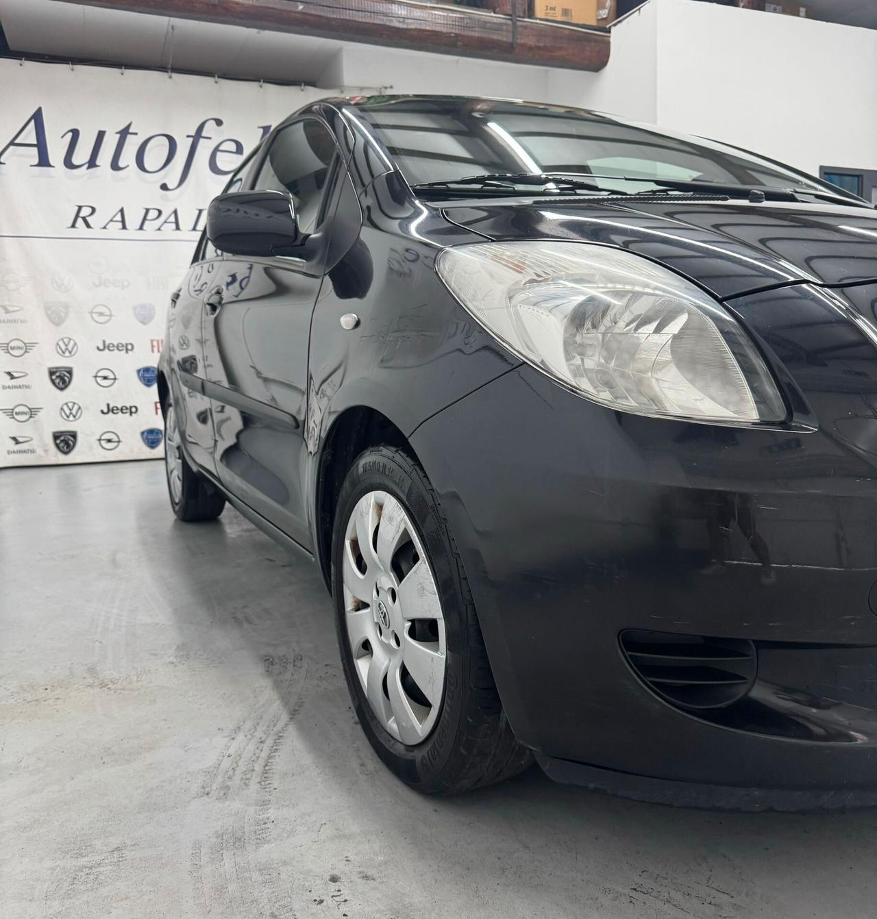 Toyota Yaris 1.3 5 porte