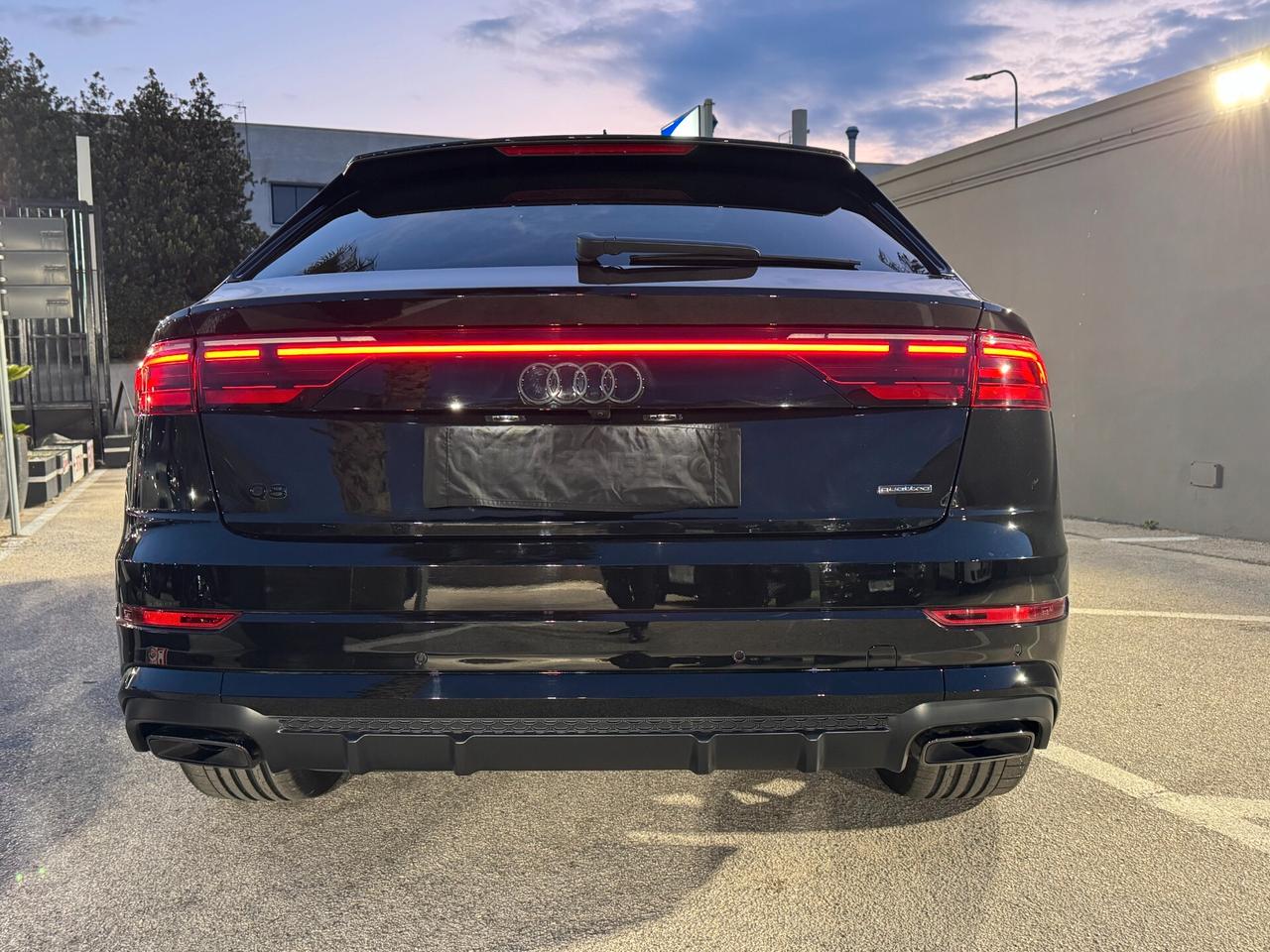 Q8 SUV TDI quattro 210 kW tiptronic S line edition TETTO APRIBILE