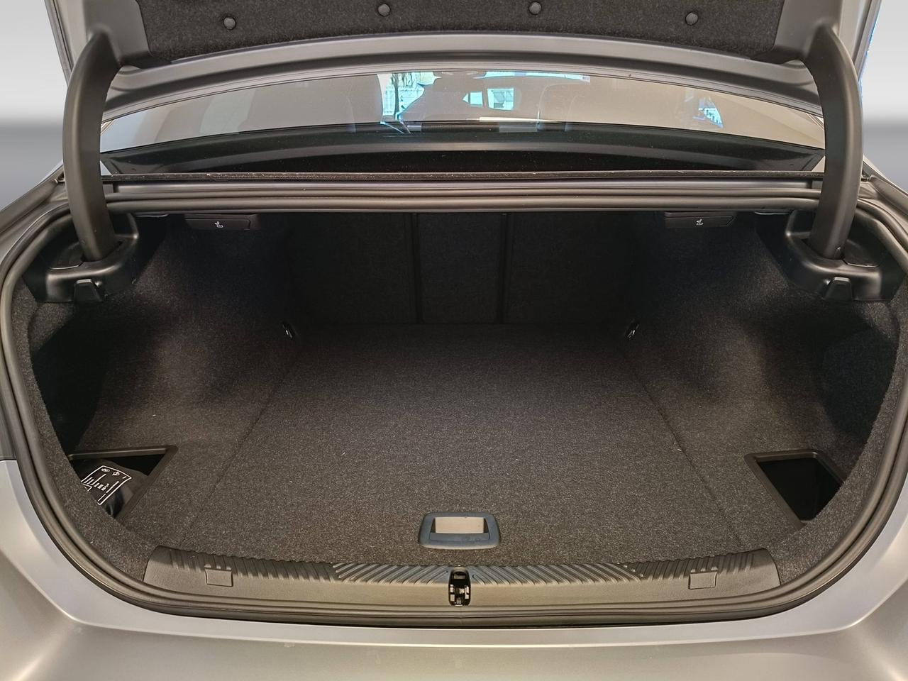 BMW BMW i5 xDrive40 Berlina