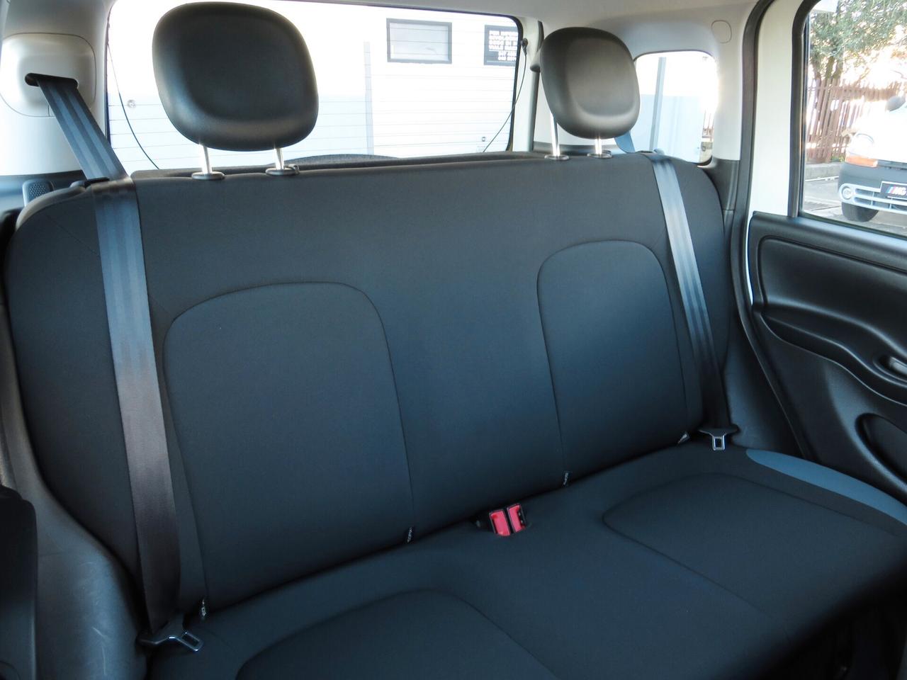 Fiat Panda 1.2 Easy Gpl 69cv. bluetooth/sensori/fendi