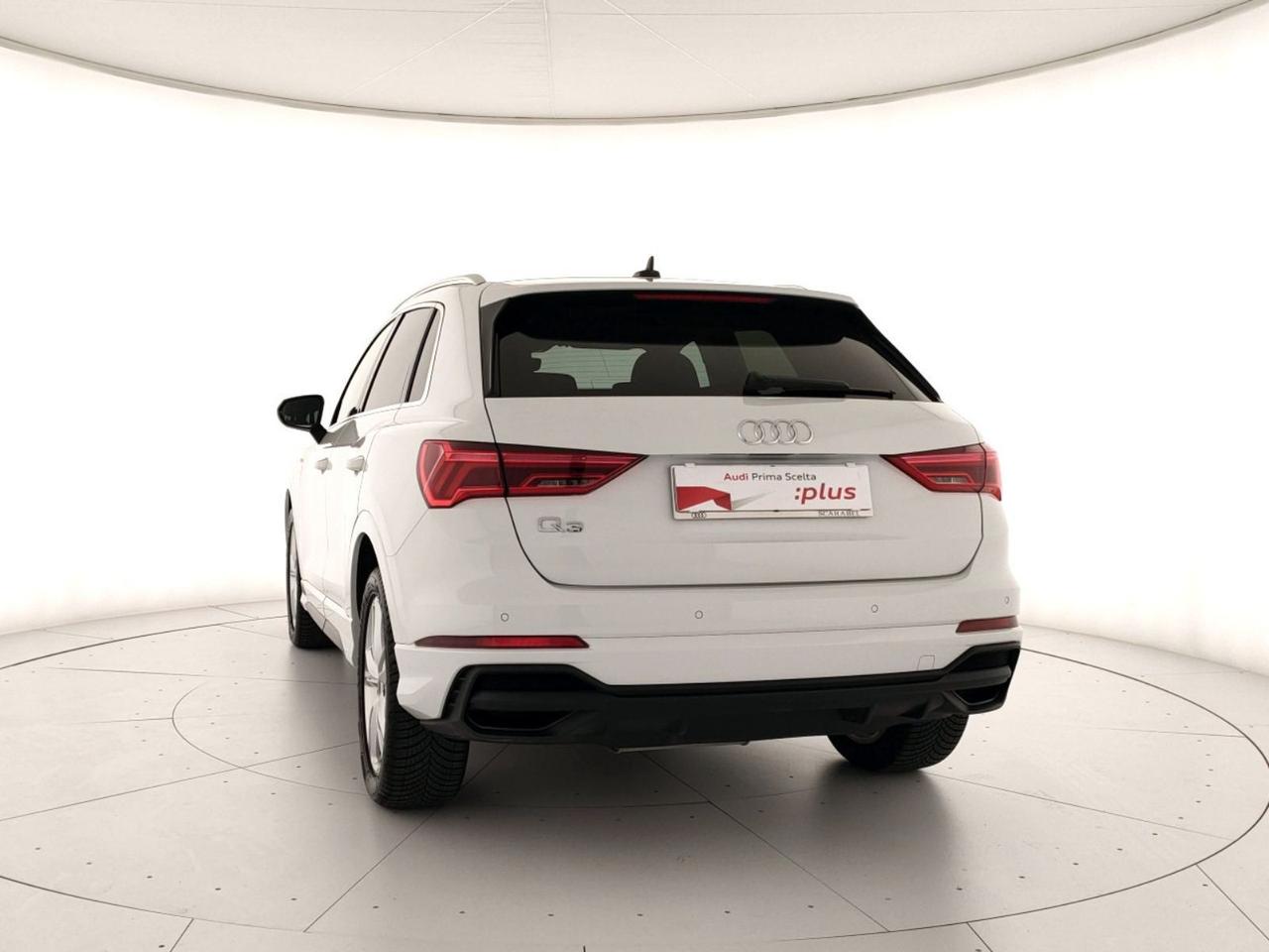 Audi Q3 35 2.0 tdi s line edition s-tronic