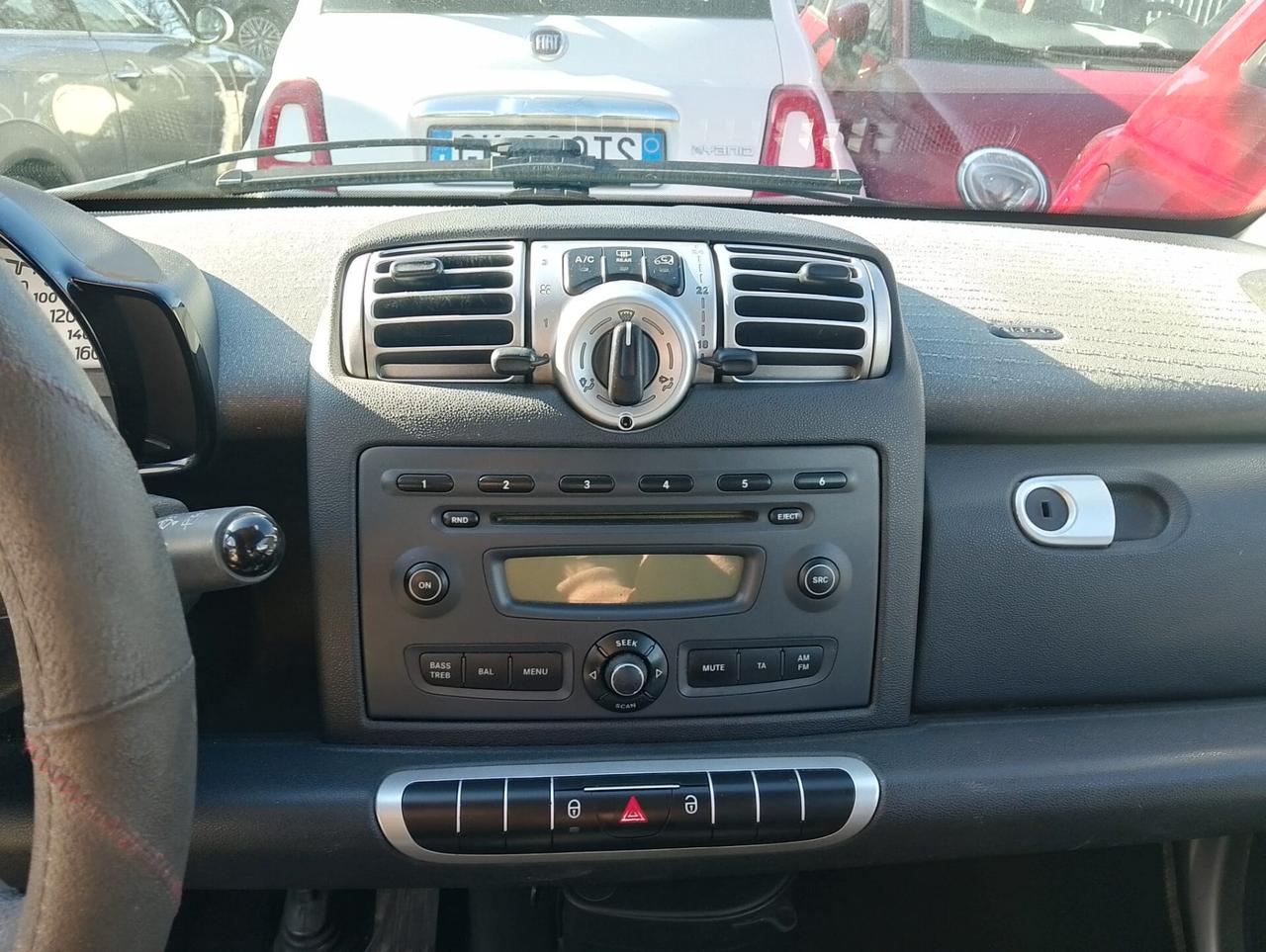 Smart ForTwo 1000 52 kW MHD coupé passion