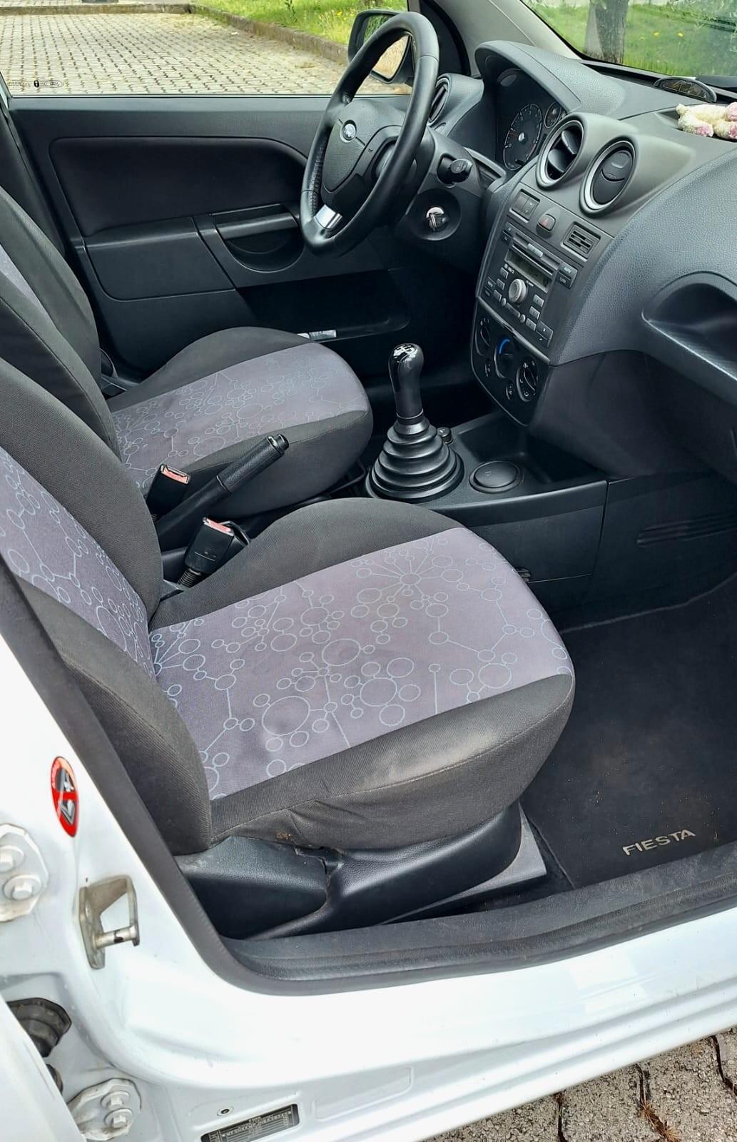 Ford Fiesta 1.2 benzina - 5 Porte - Meccanicamente Perfetta