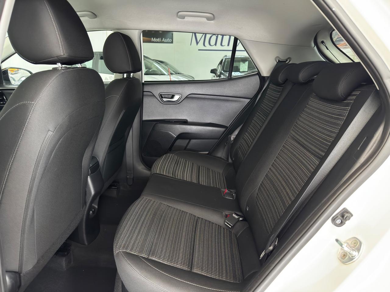 Kia Stonic 1.4 MPI 100 CV Urban