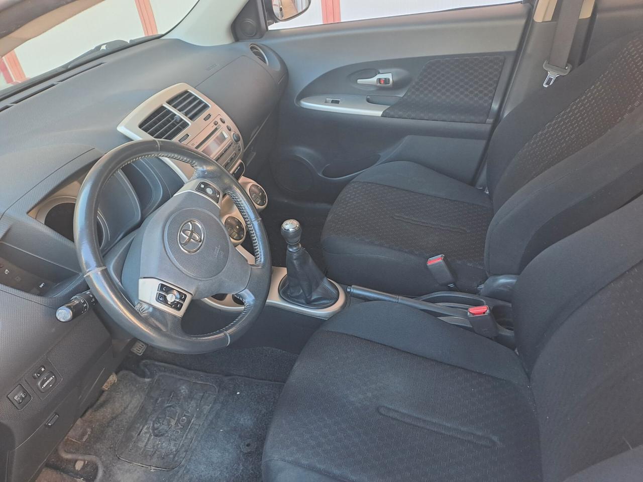 Toyota Urban Cruiser 1.4 D-4D AWD Sol