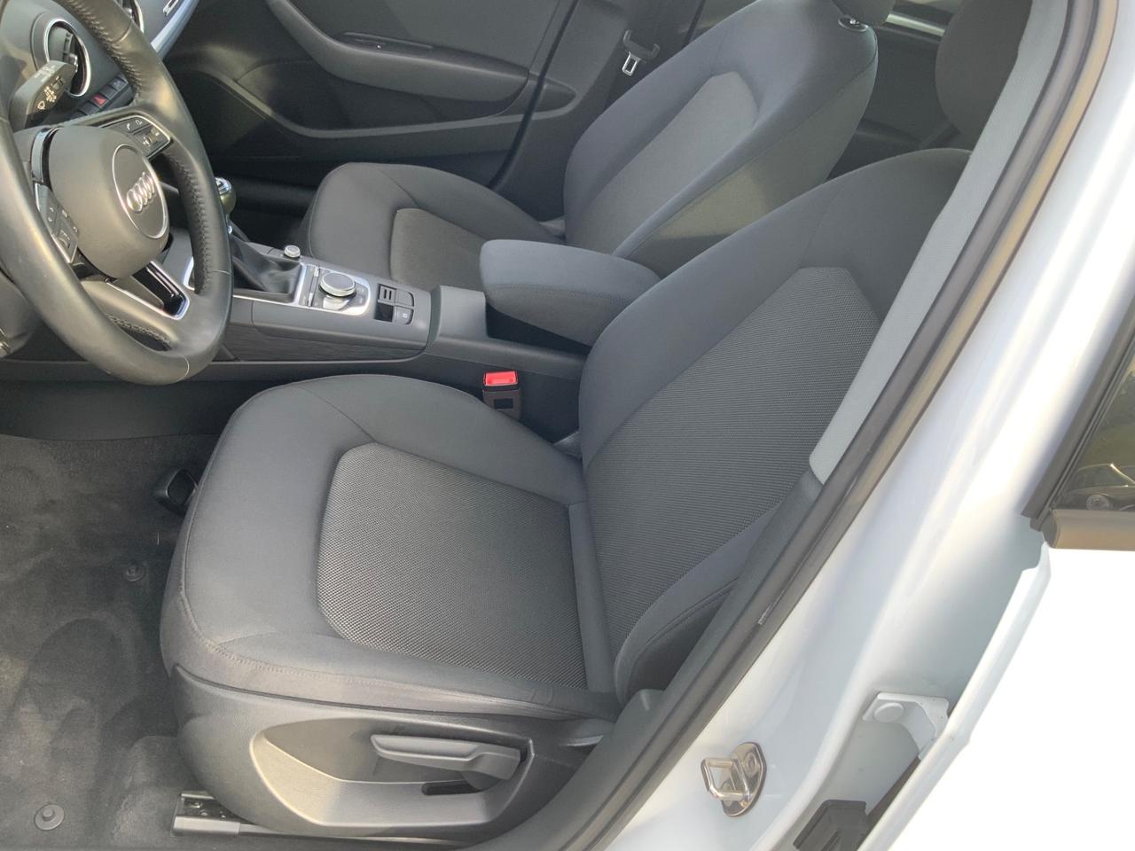Audi A3 SPB 1.6 TDI 116 CV Design