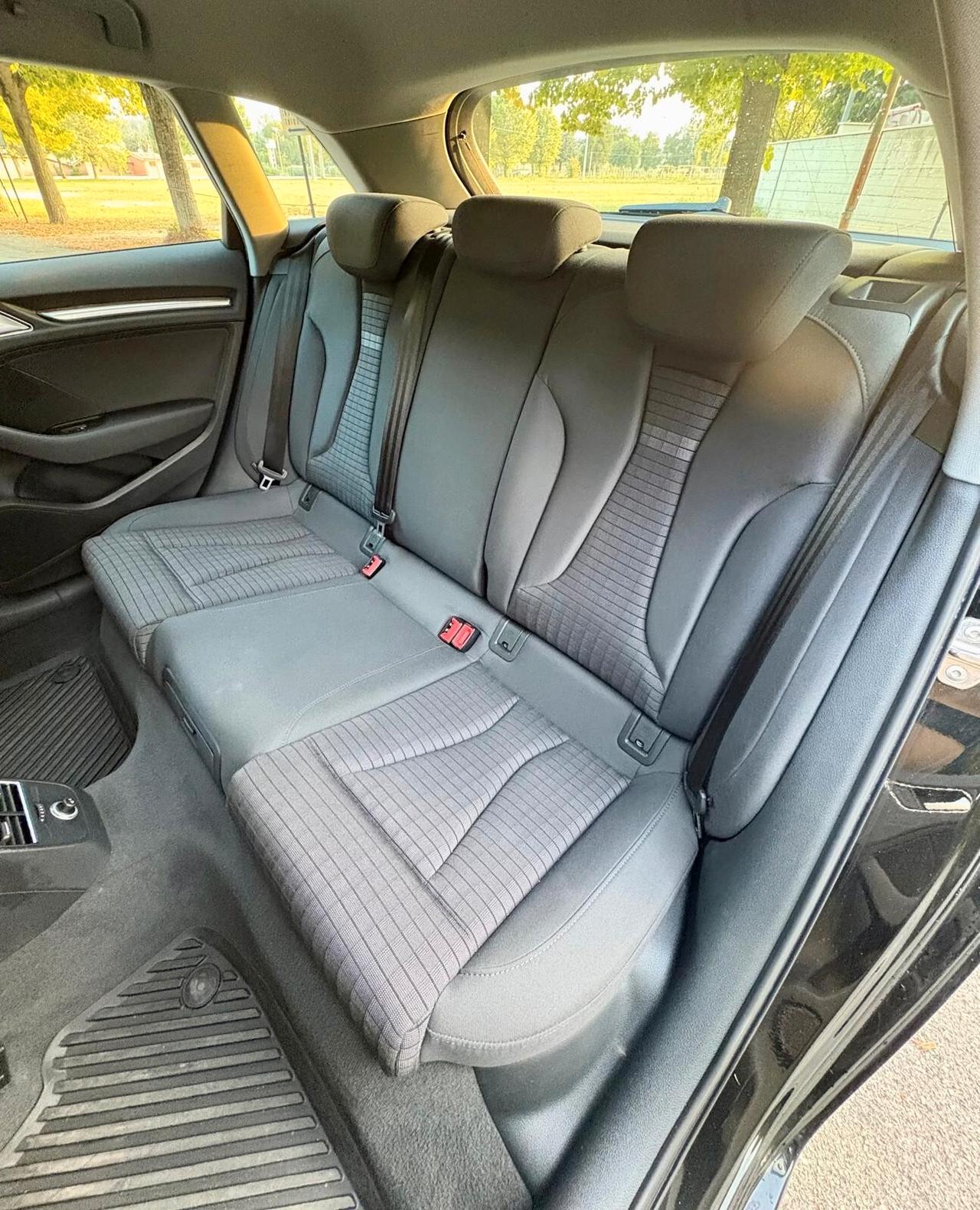 Audi A3 SPB 1.6 TDI 116 CV Sport