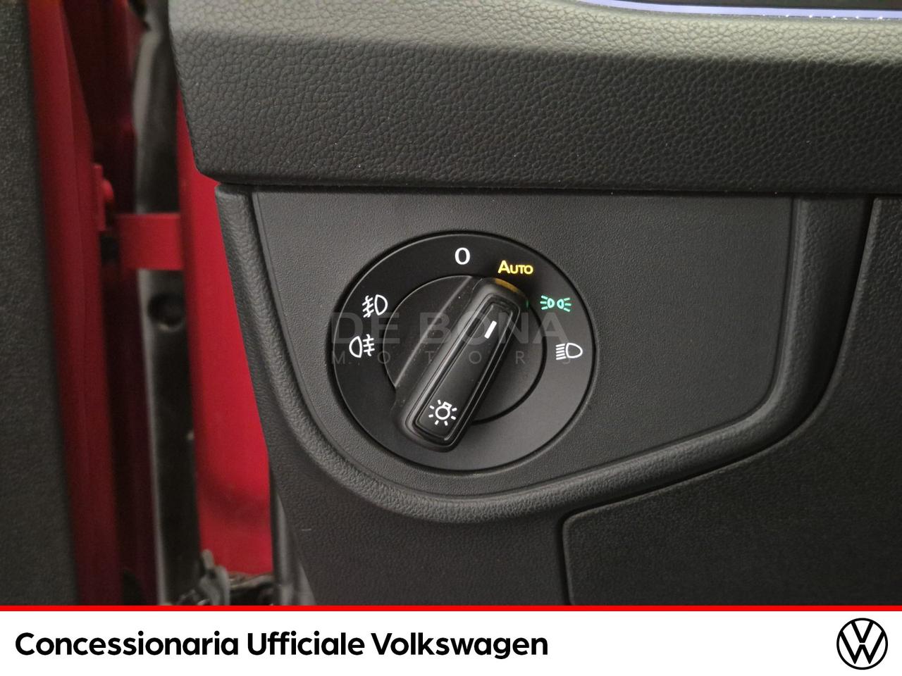 Volkswagen Taigo 1.0 tsi r-line 110cv