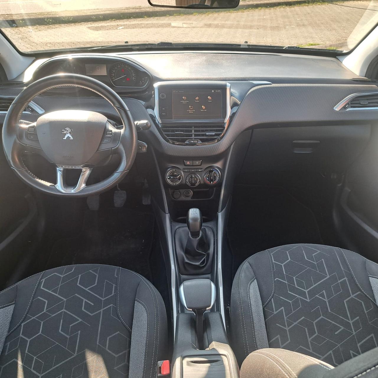 Peugeot 2008 BlueHDi 100 Active