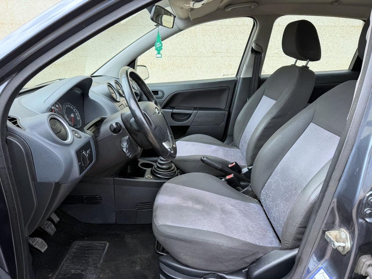 FORD FIESTA 1.2 BENZINA 75 CV