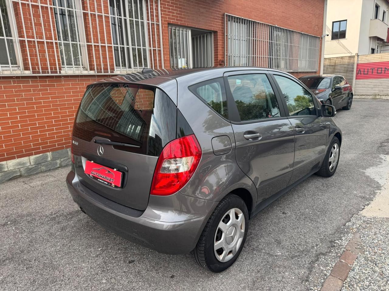Mercedes-benz A 160 BlueEFFICIENCY Elegance