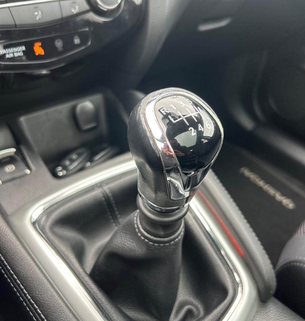 Nissan Qashqai 1.5 dCi Tekna FULL OPTIONAL