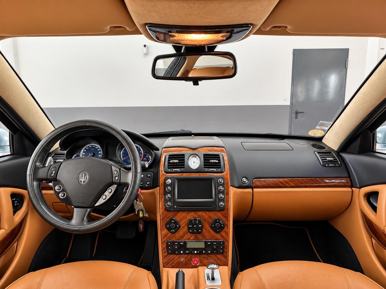 Maserati Quattroporte 4.2 V8