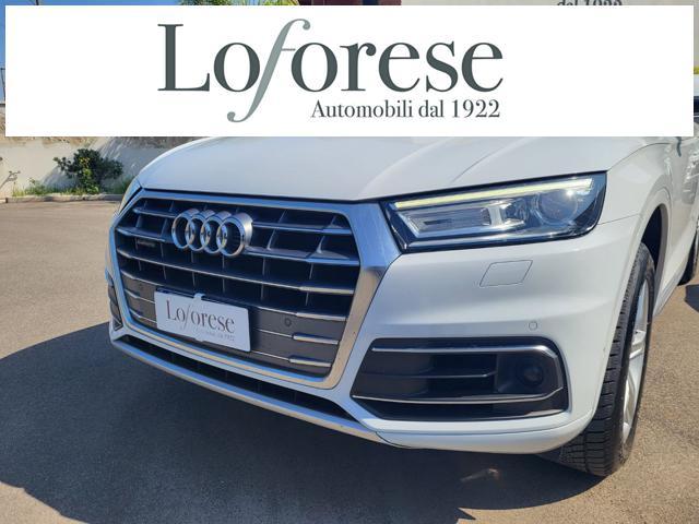 AUDI Q5 40 TDI quattro S tronic Business Sport
