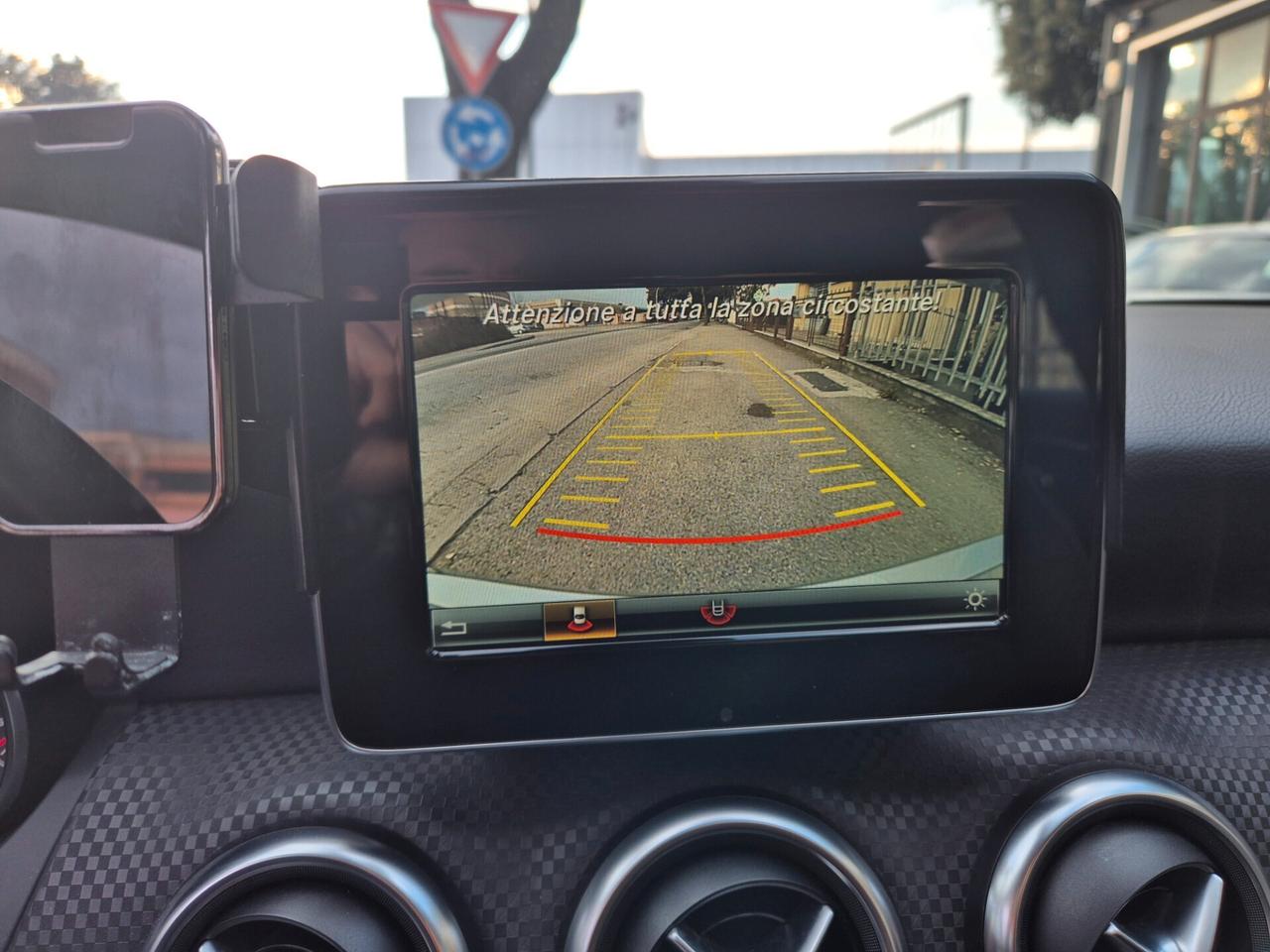 Mercedes-benz A 180 d Premium