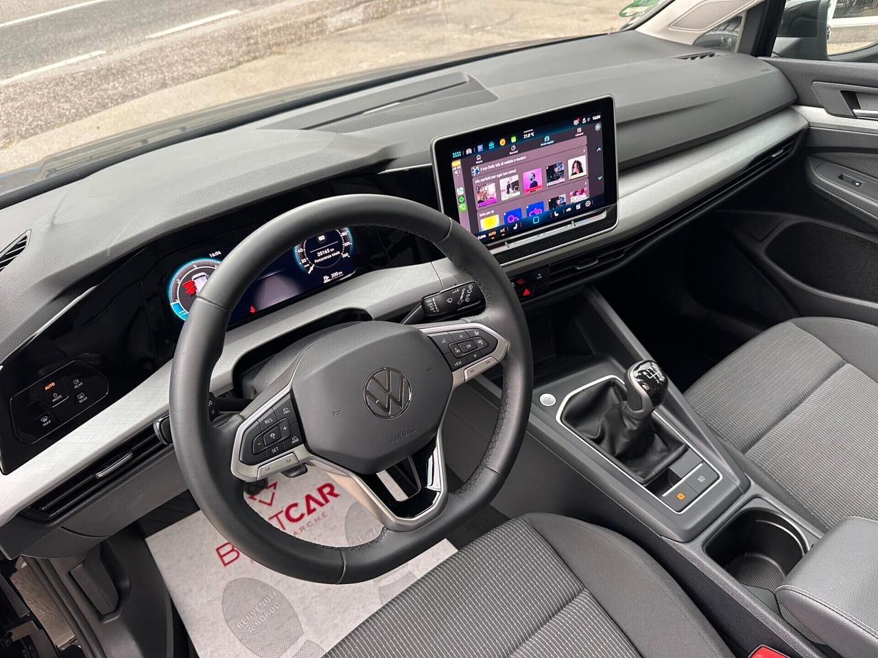 Volkswagen Golf RESTYLING 8.5 - 2.0 tdi 115cv. 5 anni di Garanzia