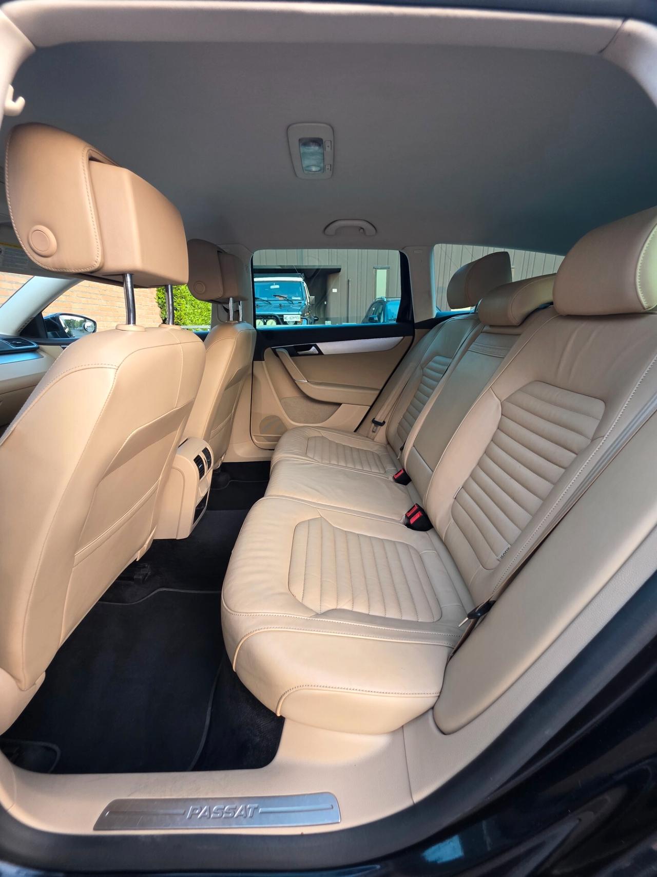 Volkswagen Passat Var 2.0 TDI 170CV DSG euro5B