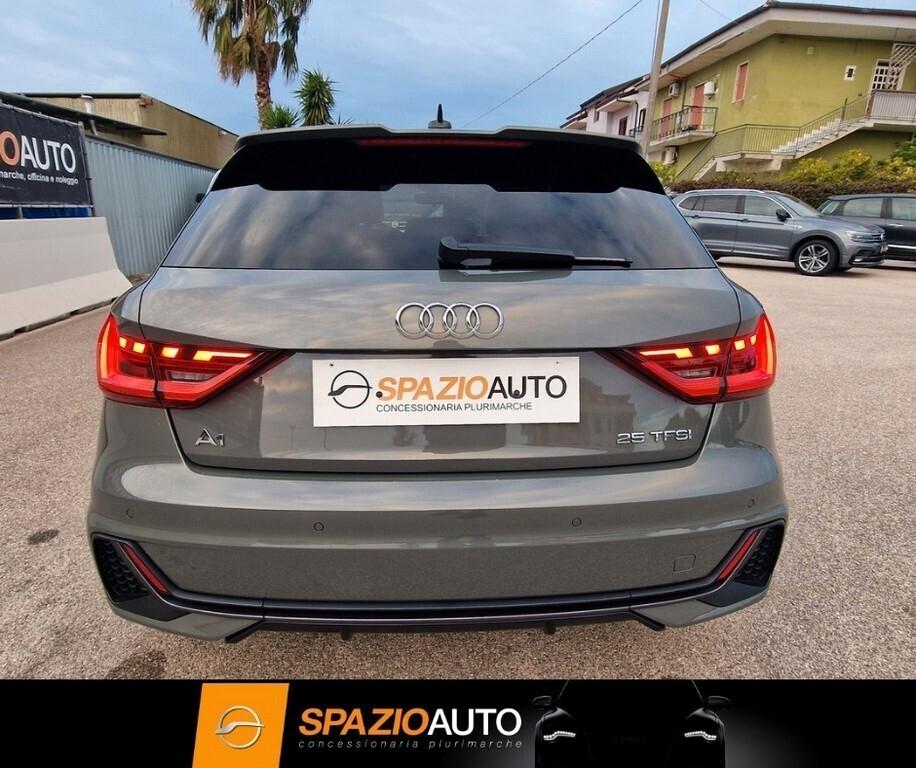 Audi A1 SERIE 25 SPB 1.0 TFSI 95cv *S-LINE* FULL